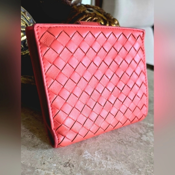 Bottega Veneta Intrecciato Terra Cotta Bi Fold Wallet - Picture 15 of 16